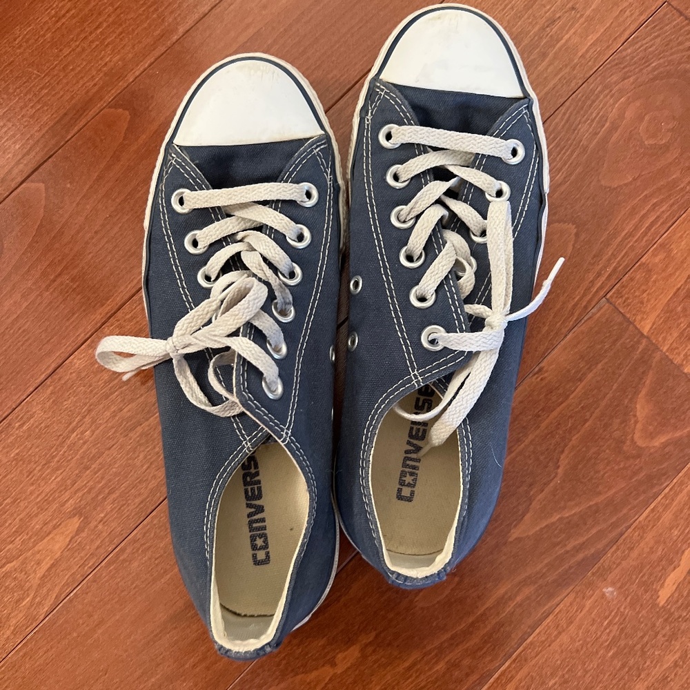 Chuck Taylor’s, women’s size 8, navy